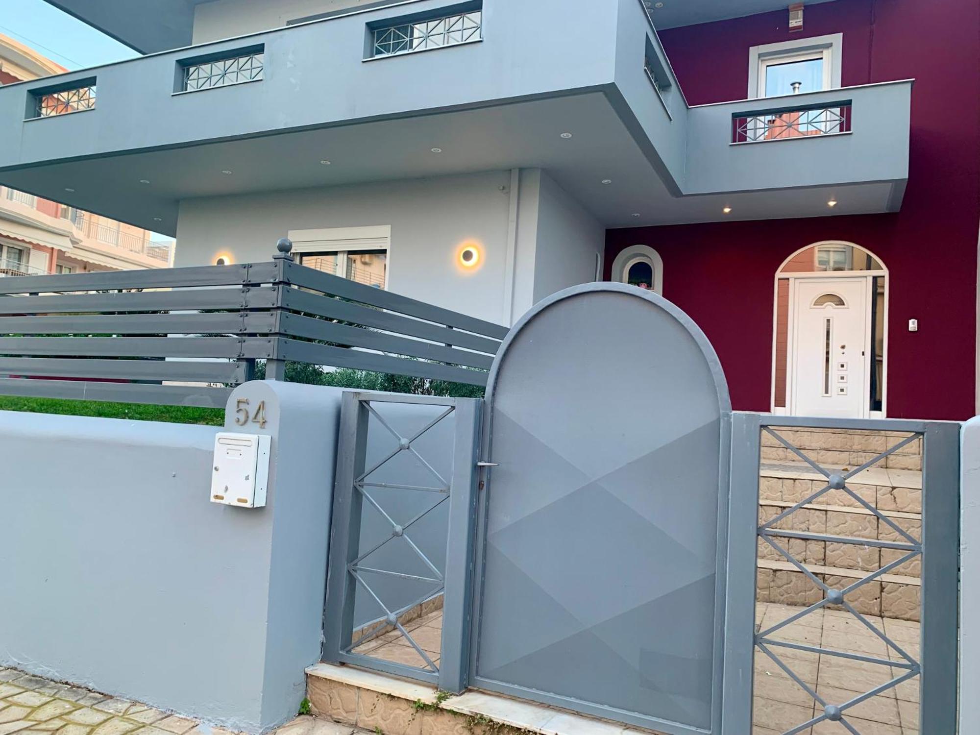 Apartamento Modern Mint Sunny House Near The Airport Spáta Exterior foto