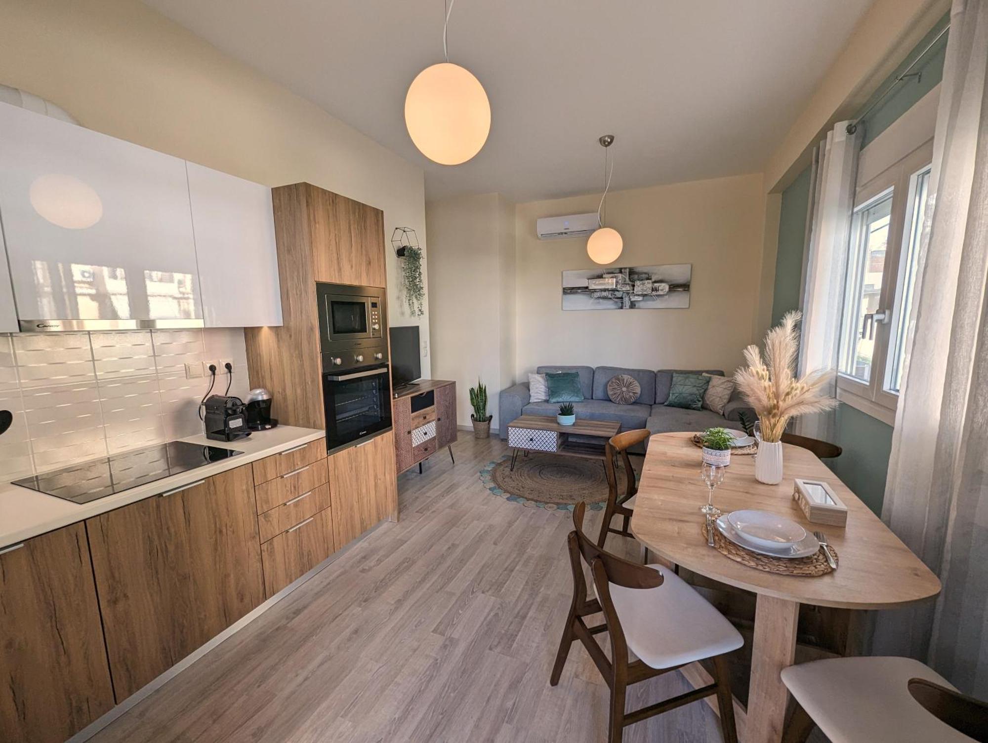Apartamento Modern Mint Sunny House Near The Airport Spáta Exterior foto